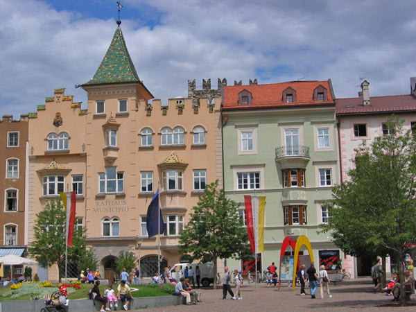 Domplatz met Rathaus