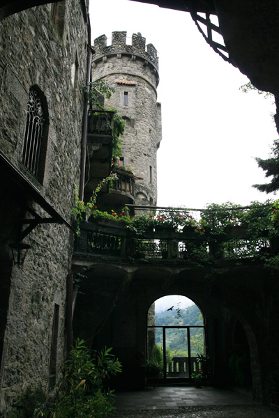 Schloss Brunnenburg