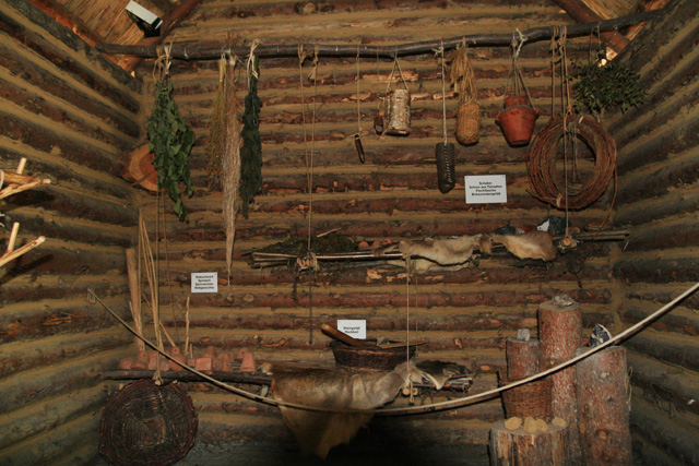 o.a. gereedschappen uit de tijd van Ötzi