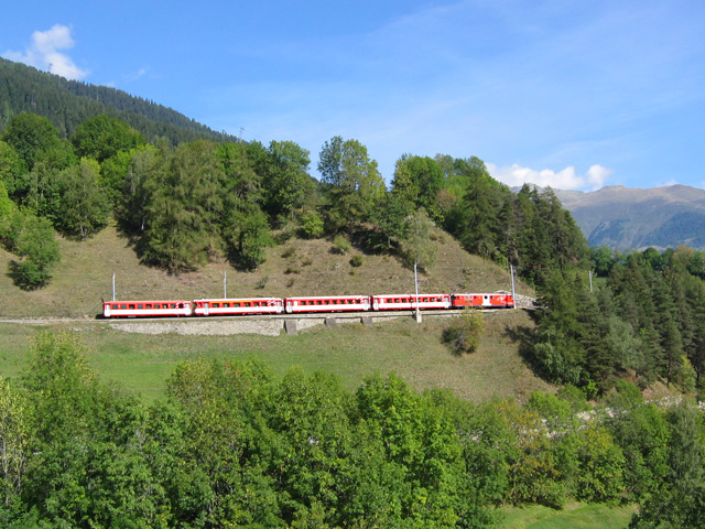 De Matterhorn Gotthardbahn richting Fiesch